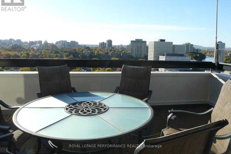 28994932/penthouse-2-158c-mcarthur-avenue/vanier/ottawa/ontario/K1L8E7_22