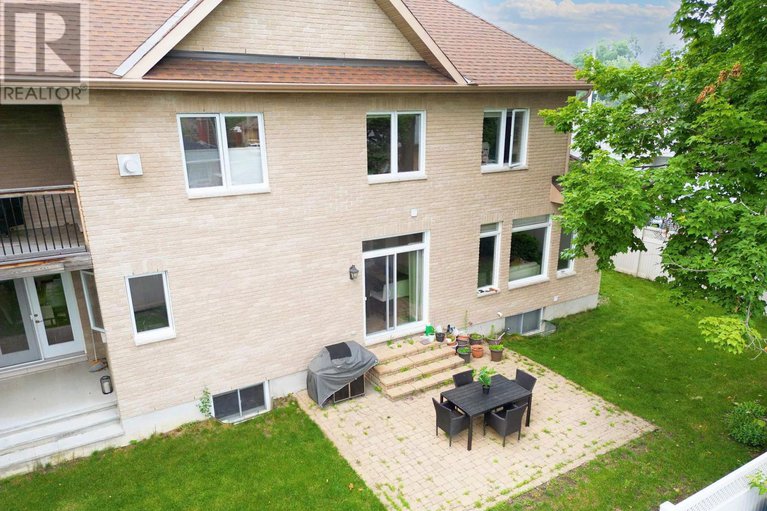 28412974/120-rossland-avenue/meadowlandsst-claire-gardens/ottawa/ontario/K2G2L3_32