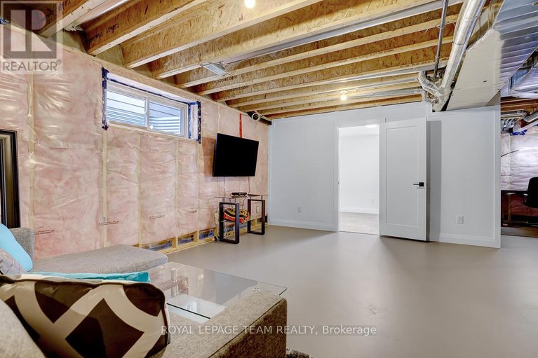 29589200/949-atrium-ridge/riverside-southgloucester-glen/ottawa/ontario/K4M0P3_43