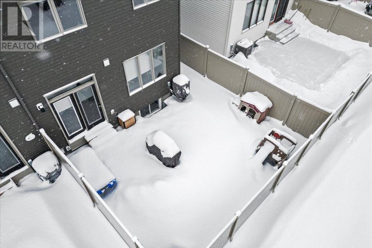 29305395/307-686-quilter-row/goulbourn-twp-from-franktown-rdsouth-to-rideau/ottawa/ontario/K0A2Z0_37