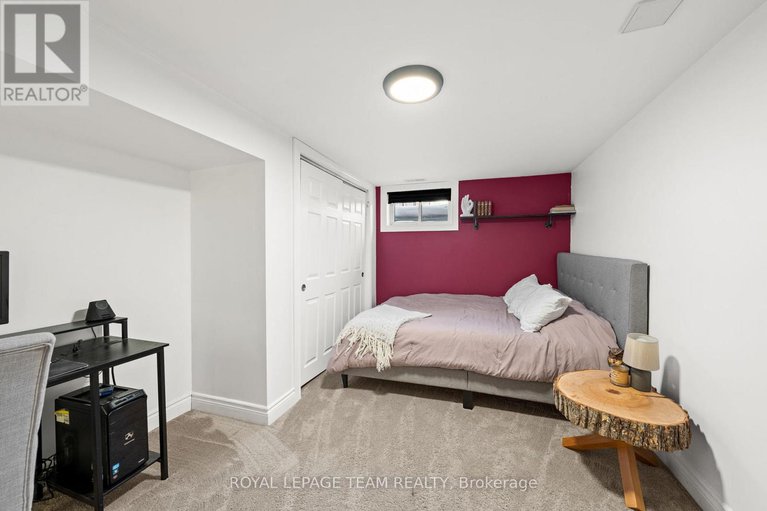 29381765/5286-hillcrest-drive/manotick-long-island-nicholls-island/ottawa/ontario/K4M1E9_28