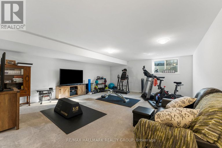 28565269/189-turquoise-street/clarencerockland-twp/clarence-rockland/ontario/K4K0L5_40