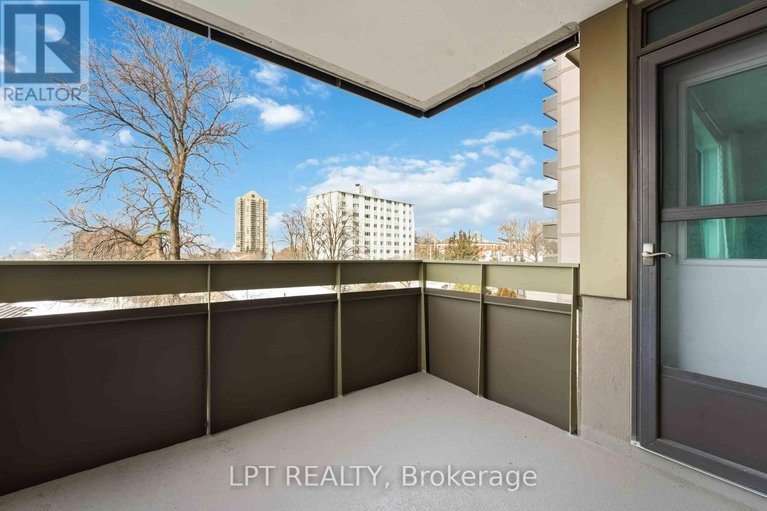 29432294/314-555-brittany-drive/viscount-alexander-park/ottawa/ontario/K1K4C5_21