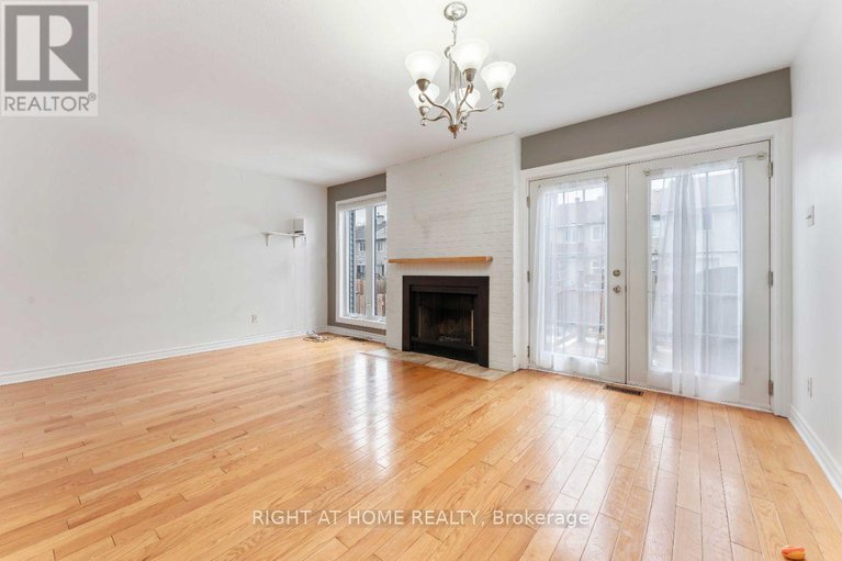 29142907/70-halley-street/heritage-park/ottawa/ontario/K2J3R3_5