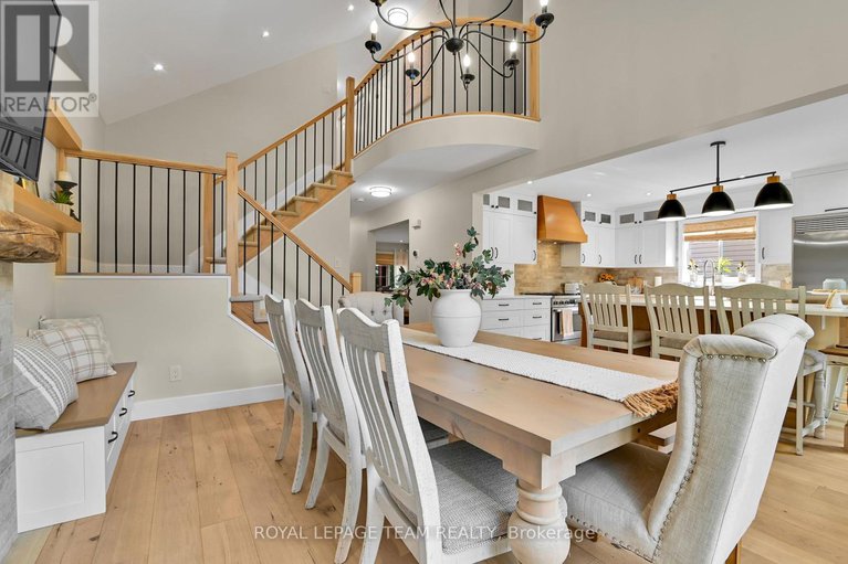 28615921/4156-wolfe-point-way/riverside-southgloucester-glen/ottawa/ontario/K1V1P5_12