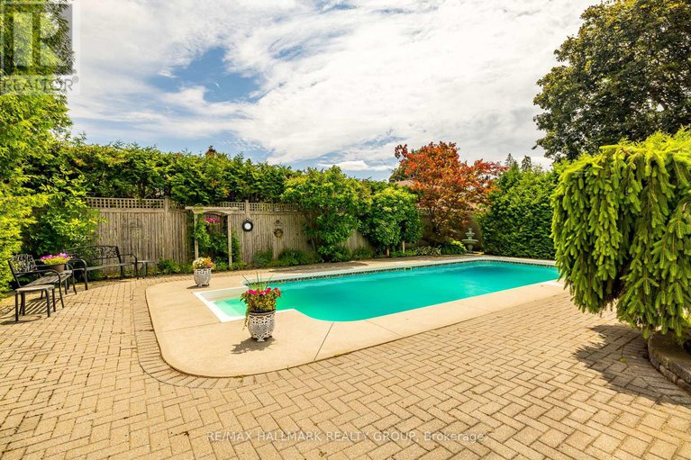 28987847/12-ancona-crescent/briargreen/ottawa/ontario/K2G0N8_50