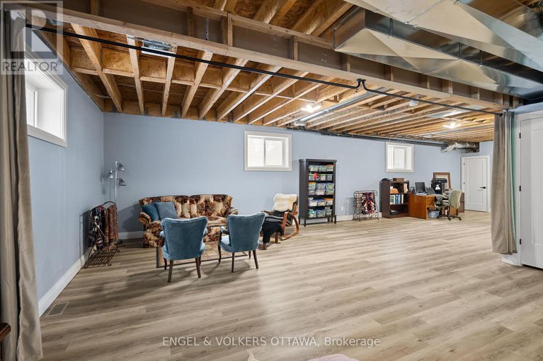 28406247/397-lime-kiln-road/horton-twp/horton/ontario/K7V3Z4_37