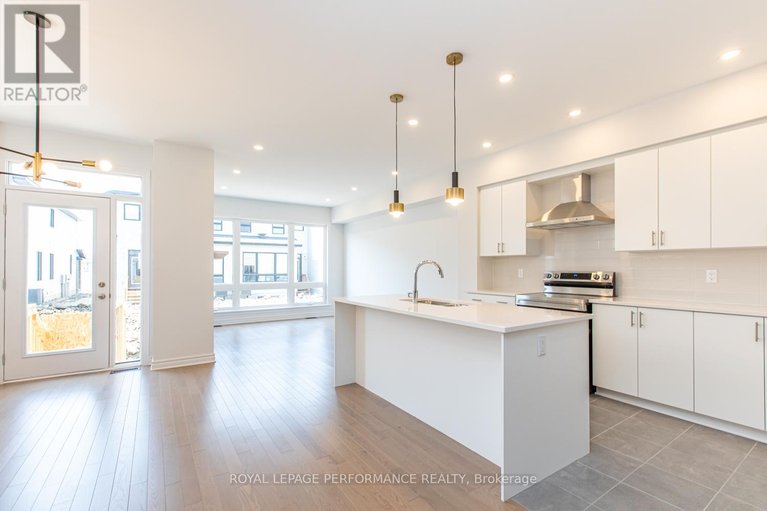 29649024/635-cordelette-circle/mer-bleuebradley-estatesanderson-park/ottawa/ontario/K1W0P2_9