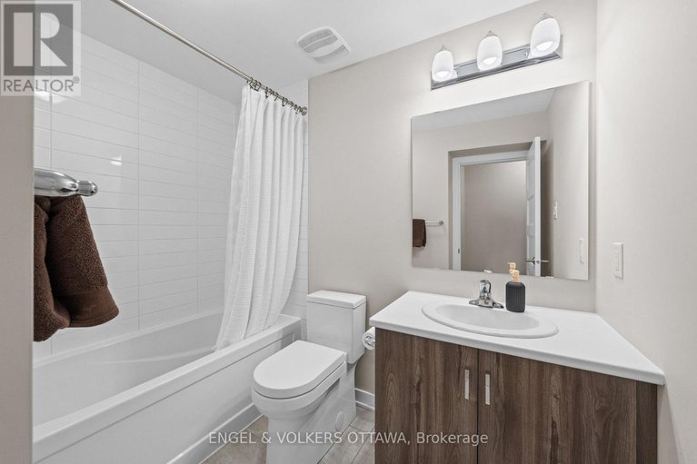 28965370/213-blackhorse-drive/north-grenville-twp-kemptville-south/north-grenville/ontario/K0G1J0_34