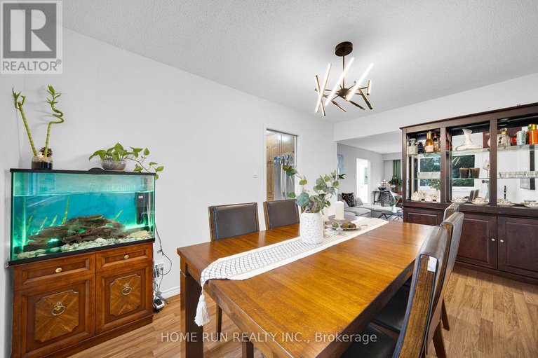 29033292/29-cymbeline-drive/westcliffe-estates/ottawa/ontario/K2H7X9_20