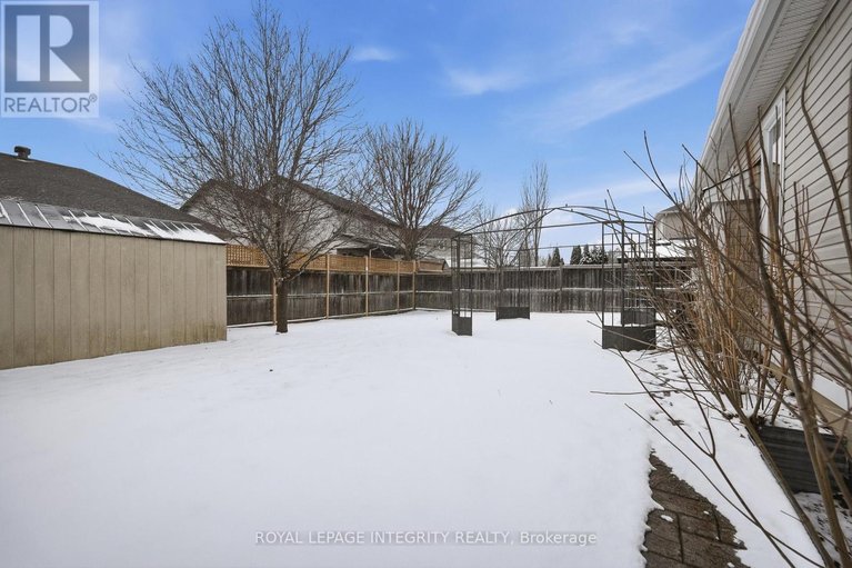 29578408/44-harry-douglas-drive/stittsville-central/ottawa/ontario/K2S1Z3_37