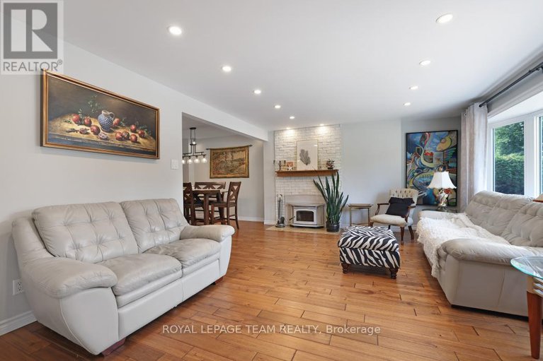 28576790/807-maplecrest-avenue/mckellar-heightsglabar-park/ottawa/ontario/K2A2Z7_5