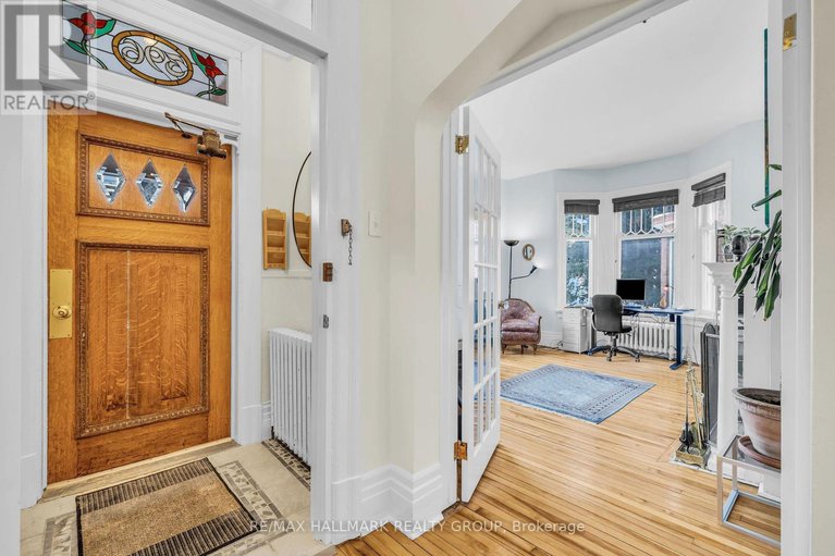 28281050/396-daly-avenue/sandy-hill/ottawa/ontario/K1N6H2_3