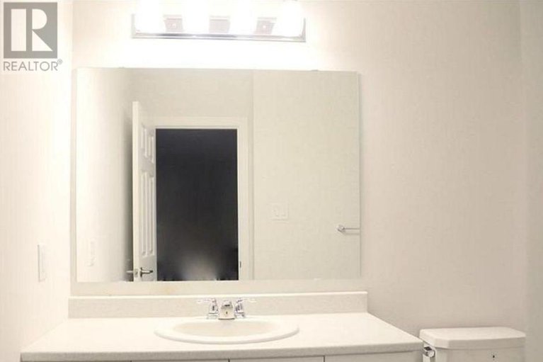 29172011/1686-maple-grove-street/stittsville-north/ottawa/ontario/K2S2R3_14