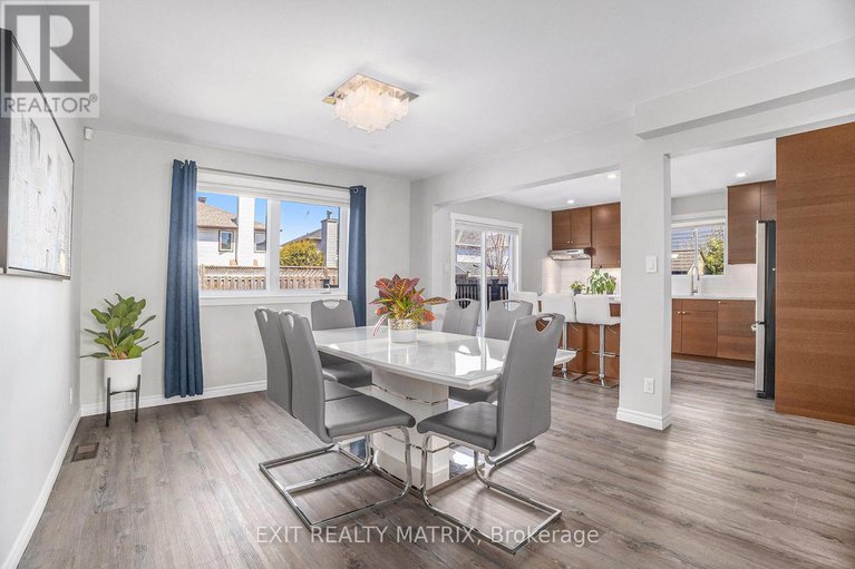 29440006/697-levac-drive/fallingbrookpineridge/ottawa/ontario/K4A2R3_9