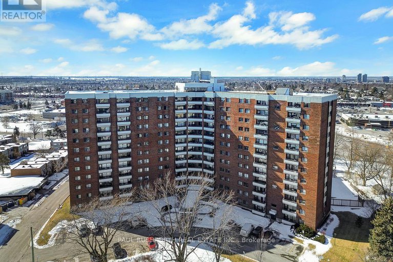 29431778/518-20-chesterton-drive/borden-farmstewart-farmcarleton-heightsparkwood-hills/ottawa/ontario/K2E6Z7_1