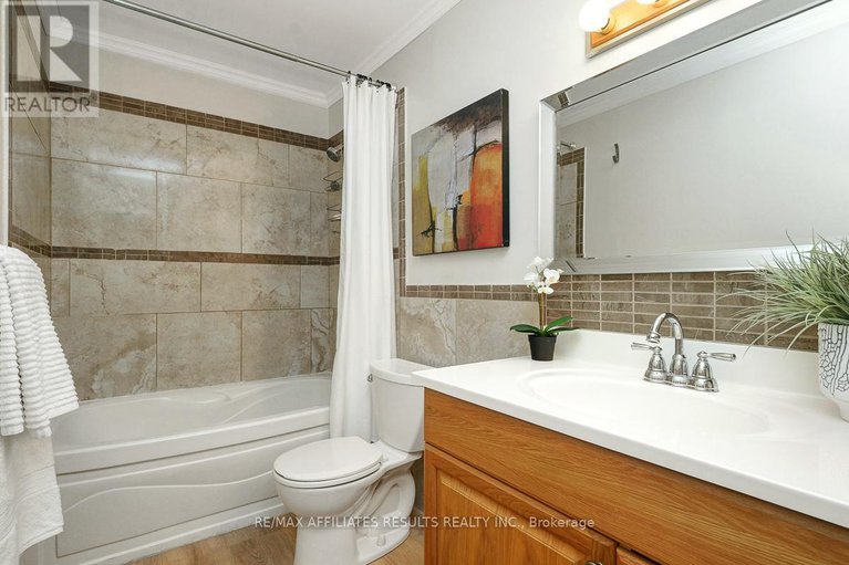 29048686/68-pheasant-run-drive/pheasant-run/ottawa/ontario/K2J2R4_30