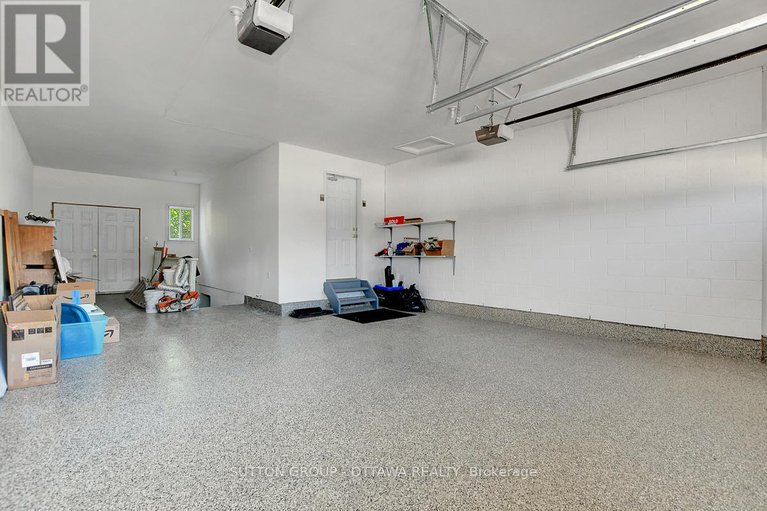 28832662/6472-beausejour-drive-s/chateauneuf/ottawa/ontario/K1C6V5_34