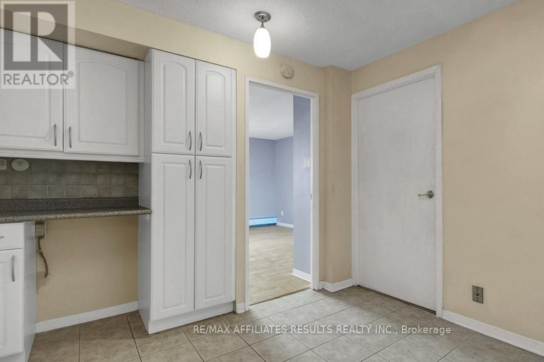 29670828/2110-415-greenview-avenue/britannia/ottawa/ontario/K2B8G5_20