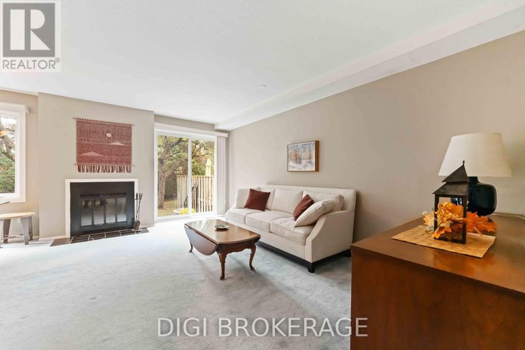28971569/28-710-coronation-avenue/riverview-park/ottawa/ontario/K1G4G7_8