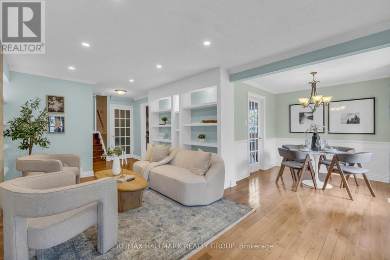 28280542/8-scharf-lane/glencairnhazeldean/ottawa/ontario/K2L2K2_3