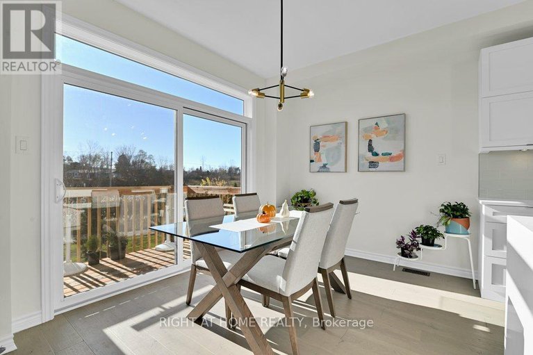 29384097/609-enclave-lane/town-of-rockland/clarence-rockland/ontario/K1K1T2_5