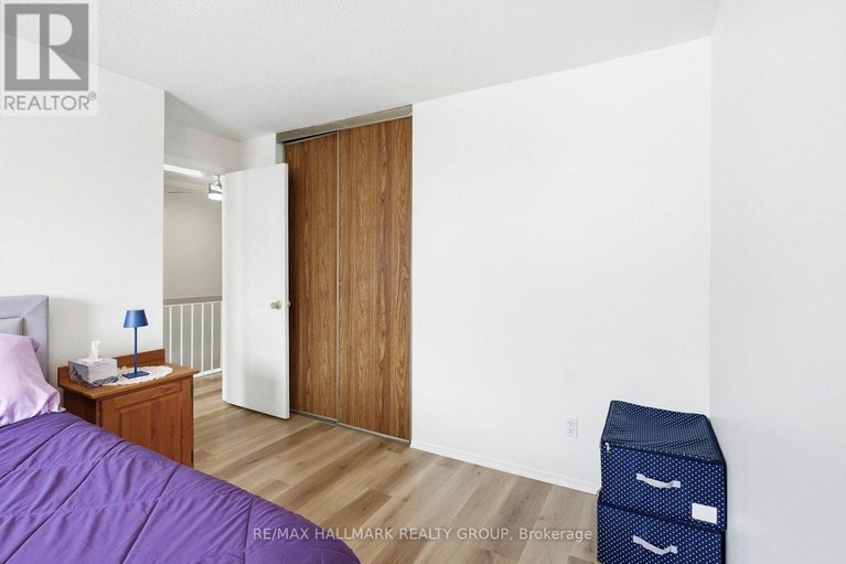 29652350/6935-du-bois-avenue/convent-glen-north/ottawa/ontario/K1C5L4_22