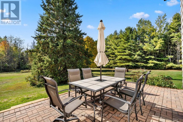 28925100/7268-harnett-road/rideau-twp-s-of-reg-rd-6-w-of-mccordick-rd/ottawa/ontario/K0A2T0_37