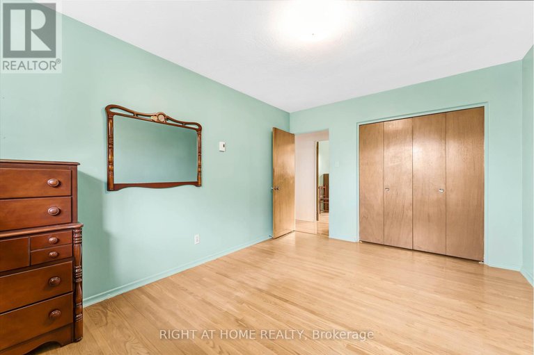 28318224/1770-chene-street/town-of-rockland/clarence-rockland/ontario/K4K1L4_21