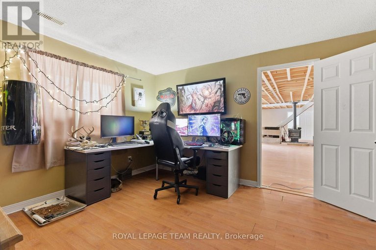 29302406/2859-wolf-grove-road/lanark-highlands-lanark-twp/lanark-highlands/ontario/K0A1A0_22