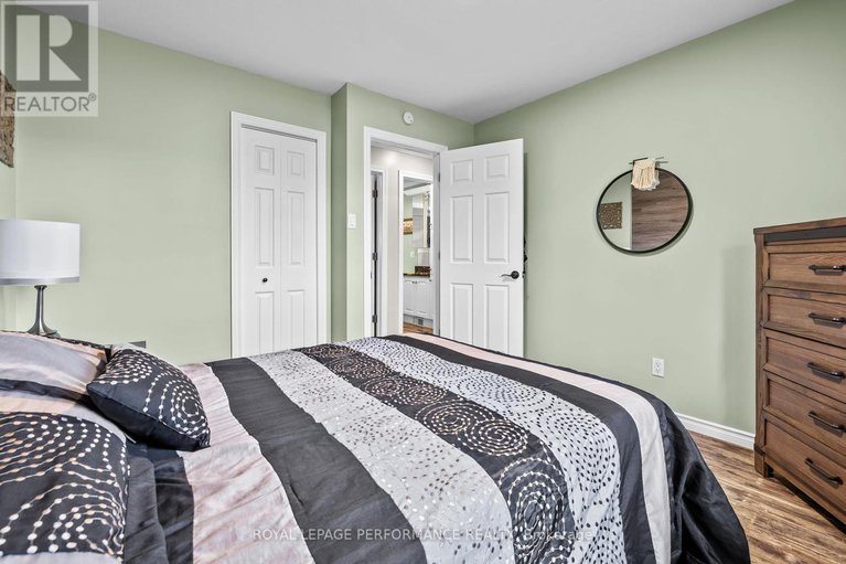28901447/122-maple-grove-street/russell-twp/russell/ontario/K0A1W0_28