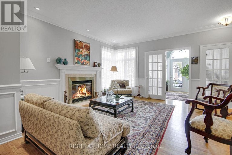 28554308/101-darlington-private/hunt-clubwestern-community/ottawa/ontario/K1V0X8_3