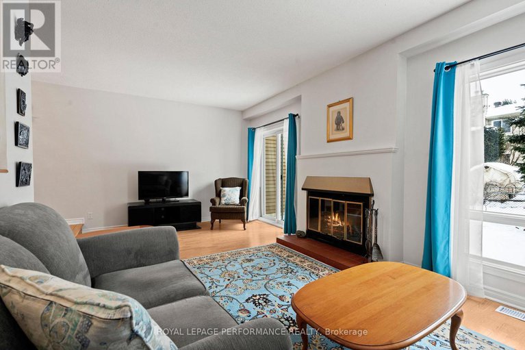 29253974/39-1140-forets-avenue/convent-glen-north/ottawa/ontario/K1C5K7_15