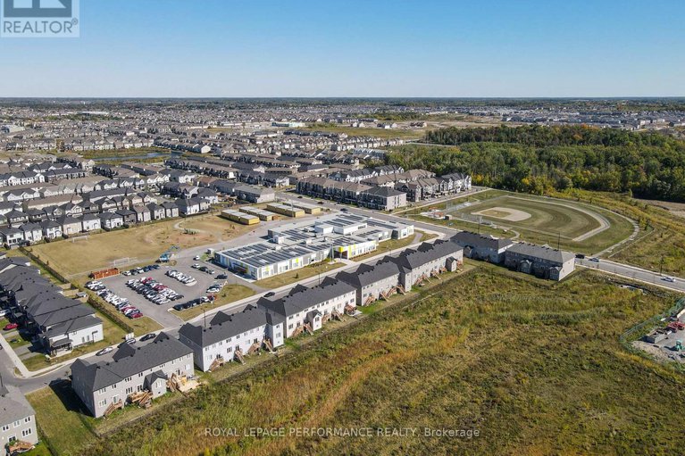 28917184/116-main-halyard-lane/half-moon-bay/ottawa/ontario/K2J7B6_33