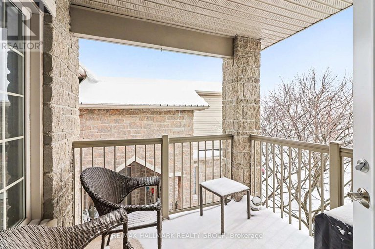 29357933/241-trail-side-circle/springridgeeast-village/ottawa/ontario/K4A5B5_23