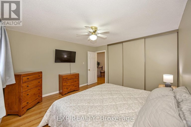 29607675/63-victor-street/stittsville-central/ottawa/ontario/K2S1H8_25