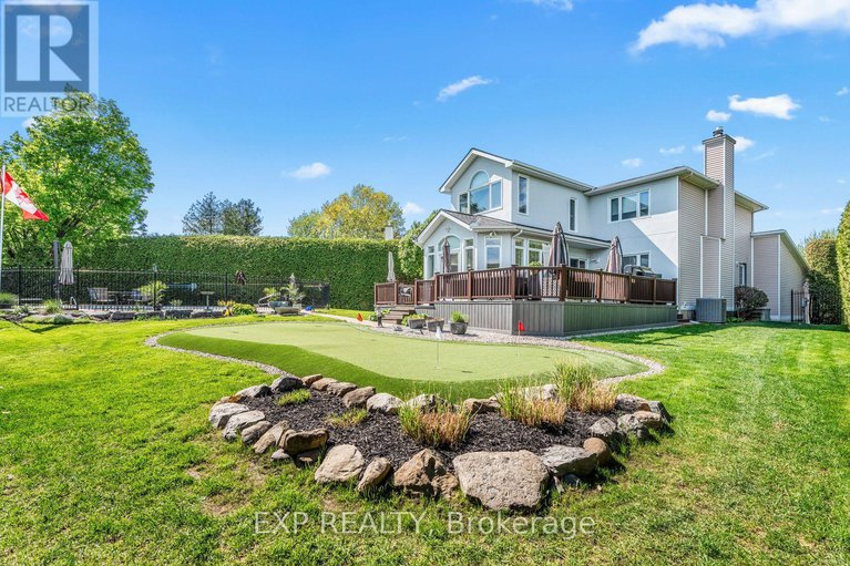 28330540/1822-thornecrest-street/chapel-hill/ottawa/ontario/K1C6K9_43