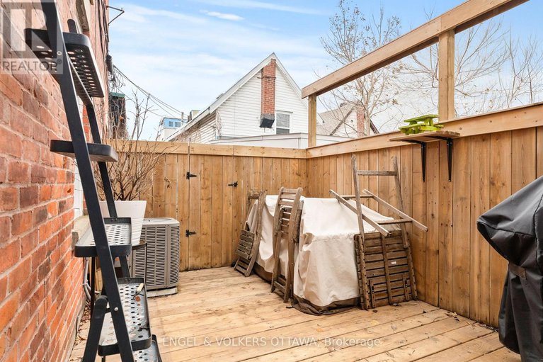 29161397/421-arlington-avenue/west-centre-town/ottawa/ontario/K1R6Z7_36