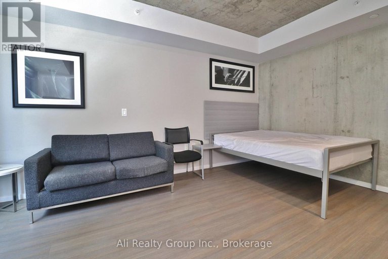 28928402/1618-105-champagne-avenue-s/west-centre-town/ottawa/ontario/K1S5E5_9