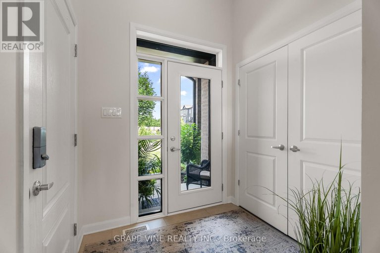 28597802/148-attwell-private/morgans-grantsouth-march/ottawa/ontario/K2K0P6_7