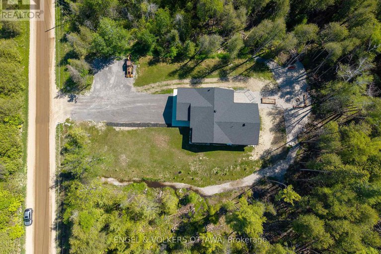 28406247/397-lime-kiln-road/horton-twp/horton/ontario/K7V3Z4_4
