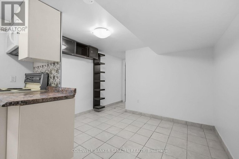 29554876/911-blair-road/cardinal-heights/ottawa/ontario/K1J7M8_24