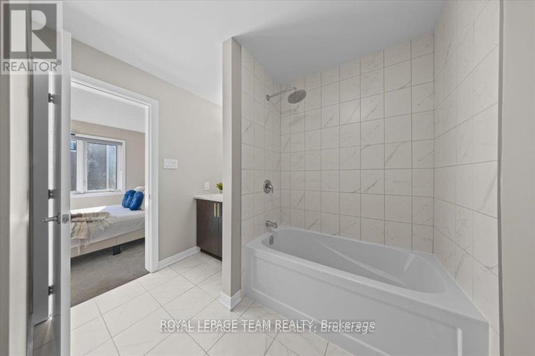 29143792/426-epoch-street/half-moon-bay/ottawa/ontario/K2J6X7_20