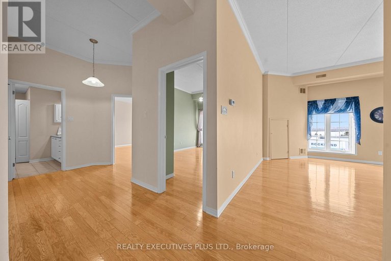 29587855/407-2921-laurier-street/town-of-rockland/clarence-rockland/ontario/K4K1V2_18