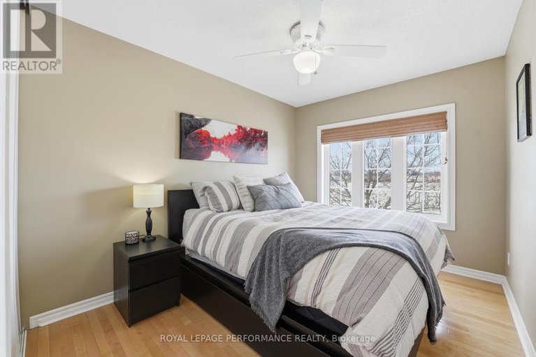 29441427/808-scala-avenue/avalon-east/ottawa/ontario/K4A4X2_24