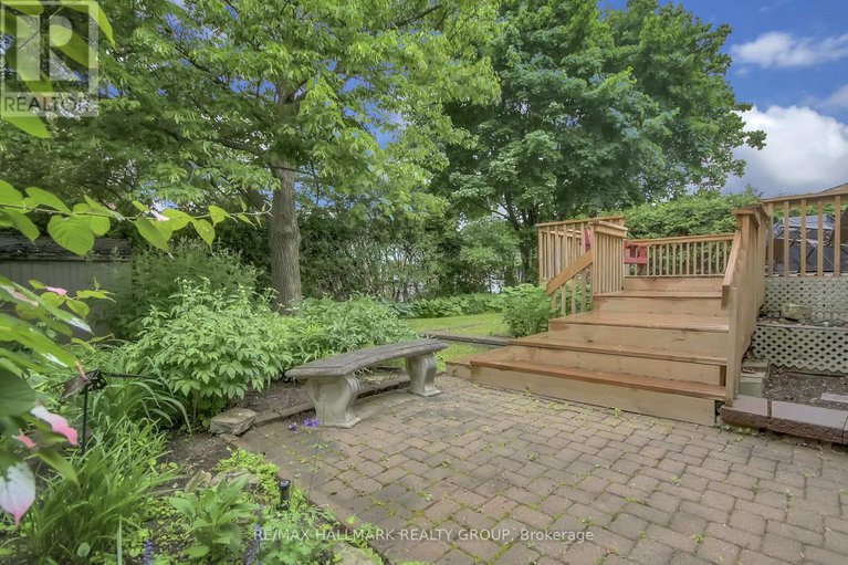 29130977/30-brodeur-crescent/katimavik/ottawa/ontario/K2L1Z3_31