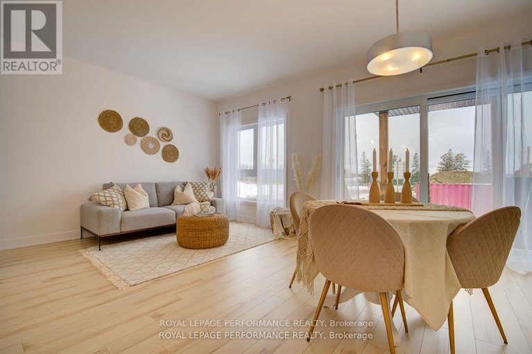 29621928/2525-gray-crescent/town-of-rockland/clarence-rockland/ontario/K4K0J2_20