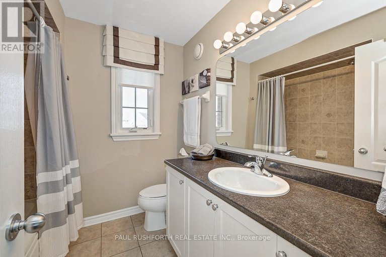 29427447/639-pine-vista-drive/springridgeeast-village/ottawa/ontario/K4A5B4_29