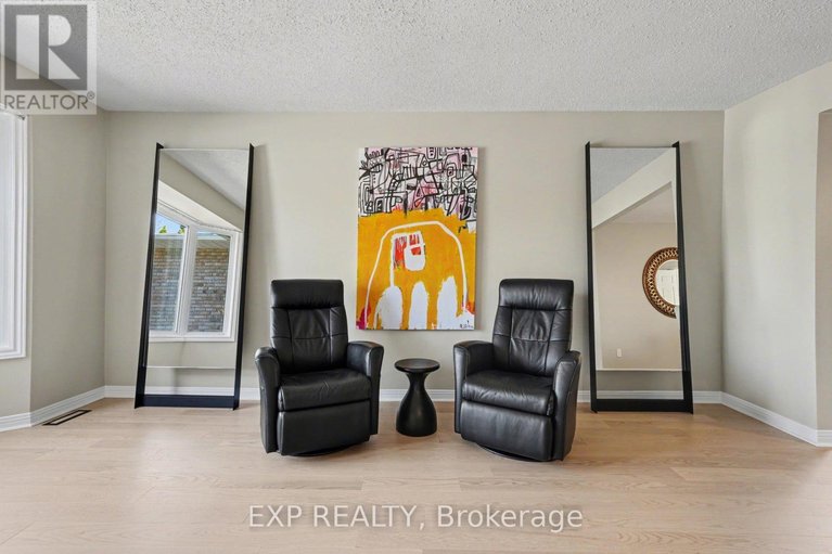 29671648/865-acadian-gardens/convent-glen/ottawa/ontario/K1C2V7_8