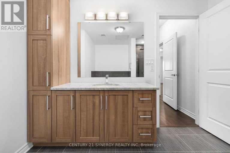 29314132/414-120-prestige-circle/chatelaine-village/ottawa/ontario/K4A1B4_26